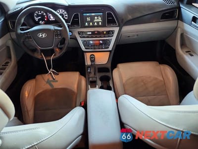 Zdjęcie 8 z 12 samochodu: 2016 HYUNDAI SONATA SPORT VIN:5NPE34AF1GH419821 - miniatura