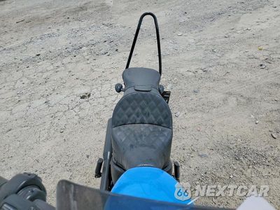 Piąte zdjęcie samochodu w środku: 2022 HARLEY-DAVIDSON FXBBS VIN:1HD1YYK15NB057693 - miniatura