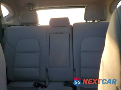 Zdjęcie 10 z 13 samochodu: 2017 HYUNDAI TUCSON SPORT VIN:KM8J33A27HU550339 - miniatura
