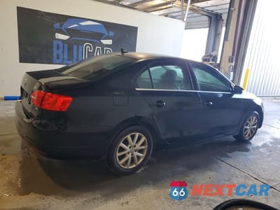 Trzecie zdjęcie samochodu z tyłu: 2014 VOLKSWAGEN JETTA SE VIN:3VWD17AJ9EM425927 - miniatura