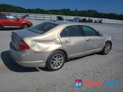 Trzecie zdjęcie samochodu z tyłu: 2010 FORD FUSION SEL VIN:3FAHP0JGXAR206010 - miniatura