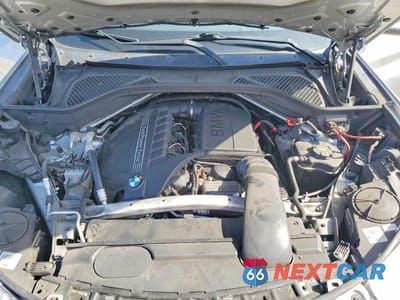 Zdjęcie 12 z 13 samochodu: 2015 BMW X5 XDRIVE35I VIN:5UXKR0C57F0K55404 - miniatura