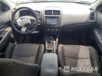 Zdjęcie 8 z 12 samochodu: 2021 MITSUBISHI OUTLANDER SPORT ES VIN:JA4APUAU0MU008830 - miniatura