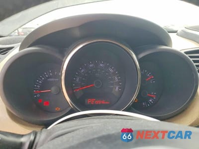 Zdjęcie 9 z 12 samochodu: 2011 KIA SOUL ! VIN:KNDJT2A27B7709722 - miniatura