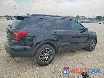 Trzecie zdjęcie samochodu z tyłu: 2017 FORD EXPLORER SPORT VIN:1FM5K8GT2HGA57720 - miniatura