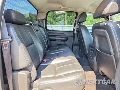 Zdjęcie 10 z 12 samochodu: 2009 GMC SIERRA K2500 SLE VIN:1GTHK53689F112971 - miniatura