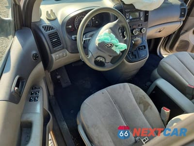 Zdjęcie 8 z 14 samochodu: 2014 KIA SEDONA LX VIN:KNDMG4C78E6538754 - miniatura