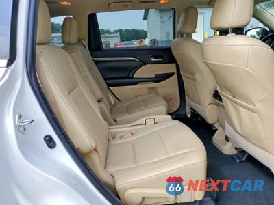 Zdjęcie 11 z 14 samochodu: 2016 TOYOTA HIGHLANDER HYBRID LIMITED PLATINUM VIN:5TDDCRFH9GS019910 - miniatura