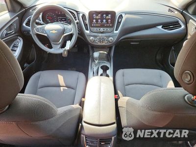 Zdjęcie 8 z 12 samochodu: 2023 CHEVROLET MALIBU LT VIN:1G1ZD5ST3PF231040 - miniatura