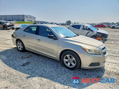 Czwarte zdjęcie samochodu z boku: 2013 CHEVROLET MALIBU LS VIN:1G11B5SA7DF142732 - miniatura