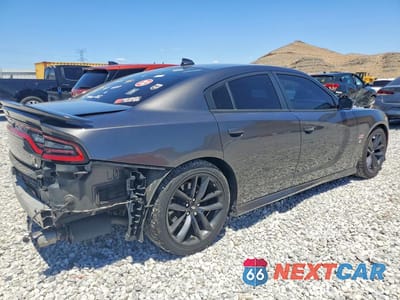 Trzecie zdjęcie samochodu z tyłu: 2019 DODGE CHARGER SCAT PACK VIN:2C3CDXGJ3KH579156 - miniatura