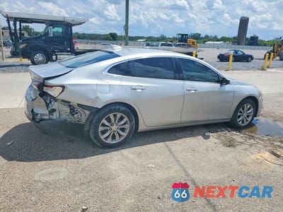 Trzecie zdjęcie samochodu z tyłu: 2020 CHEVROLET MALIBU LT VIN:1G1ZD5ST4LF072216 - miniatura