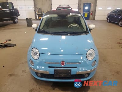 Piąte zdjęcie samochodu w środku: 2015 FIAT 500 LOUNGE VIN:3C3CFFER9FT716577 - miniatura