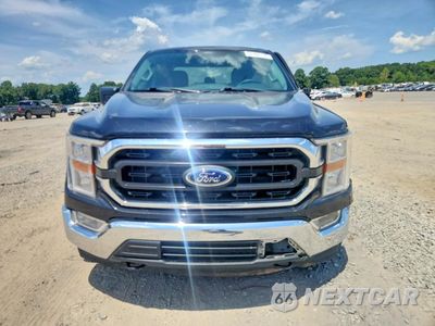 Piąte zdjęcie samochodu w środku: 2021 FORD F150 SUPERCREW VIN:1FTFW1E58MKE62707 - miniatura