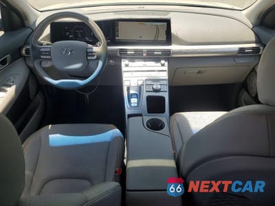 Zdjęcie 8 z 12 samochodu: 2021 HYUNDAI NEXO LIMITED VIN:KM8J84A66MU013515 - miniatura