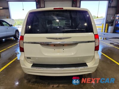 Zdjęcie 6 z 13 samochodu: 2011 CHRYSLER TOWN & COUNTRY TOURING VIN:2A4RR5DG3BR770911 - miniatura