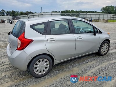 Trzecie zdjęcie samochodu z tyłu: 2016 NISSAN VERSA NOTE SV VIN:3N1CE2CP8GL404375 - miniatura