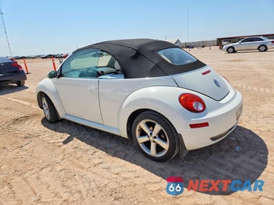 Drugie zdjęcie samochodu z przodu: 2007 VOLKSWAGEN NEW BEETLE TRIPLE WHITE VIN:3VWFF31Y07M416777 - miniatura