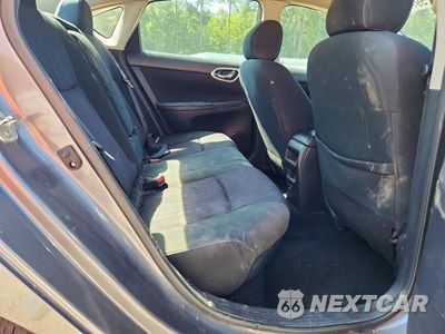 Zdjęcie 10 z 13 samochodu: 2019 NISSAN SENTRA SV VIN:3N1AB7AP0KY427936 - miniatura
