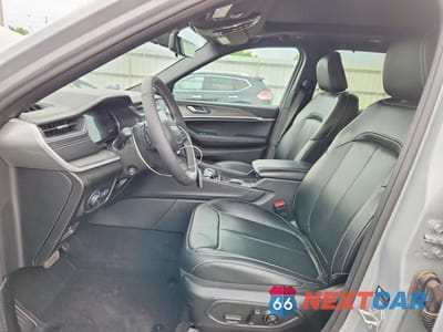 Zdjęcie 7 z 14 samochodu: 2024 JEEP GRAND CHEROKEE LIMITED VIN:1C4RJHBG0RC260892 - miniatura