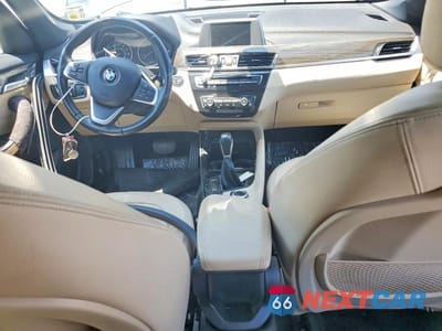 Zdjęcie 8 z 12 samochodu: 2016 BMW X1 XDRIVE28I VIN:WBXHT3Z37G4A50895 - miniatura