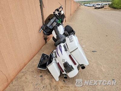 Czwarte zdjęcie samochodu z boku: 2016 HARLEY-DAVIDSON FLHXSE CVO STREET GLIDE VIN:1HD1PXN10GB956845 - miniatura