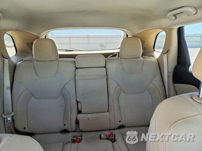 Zdjęcie 10 z 14 samochodu: 2019 JEEP CHEROKEE LATITUDE VIN:1C4PJLCB0KD348144 - miniatura