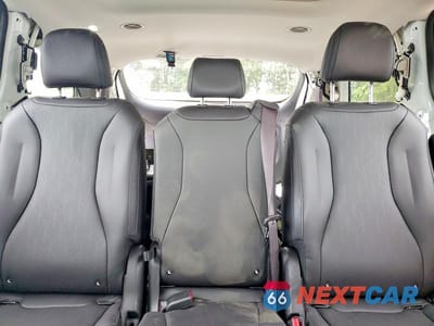 Zdjęcie 10 z 14 samochodu: 2026 KIA CARNIVAL HYBRID SX VIN:KNDNE5KA4T6101070 - miniatura
