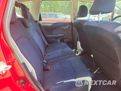 Zdjęcie 10 z 12 samochodu: 2012 HONDA FIT SPORT VIN:JHMGE8G52CC000714 - miniatura
