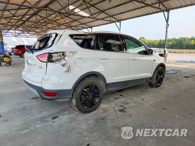Trzecie zdjęcie samochodu z tyłu: 2016 FORD ESCAPE SE VIN:1FMCU9GX5GUA10708 - miniatura