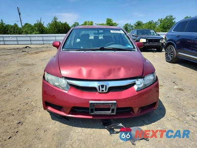 Piąte zdjęcie samochodu w środku: 2010 HONDA CIVIC LX VIN:2HGFA1F55AH546792 - miniatura
