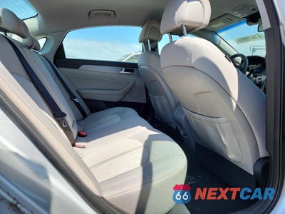 Zdjęcie 10 z 12 samochodu: 2016 HYUNDAI SONATA HYBRID SE VIN:KMHE24L11GA040275 - miniatura
