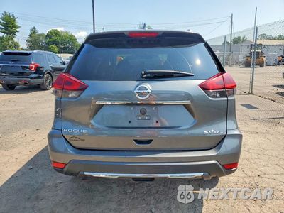 Zdjęcie 6 z 14 samochodu: 2018 NISSAN ROGUE S VIN:5N1AT2MV6JC736109 - miniatura