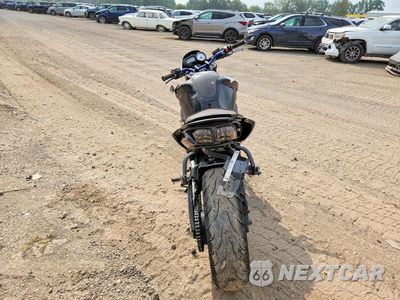 Czwarte zdjęcie samochodu z boku: 2013 YAMAHA FZ8 N VIN:JYARN27E3DA003735 - miniatura