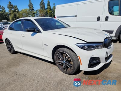 Czwarte zdjęcie samochodu z boku: 2022 BMW 330E VIN:3MW5P7J05N8C52264 - miniatura