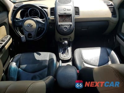 Zdjęcie 8 z 12 samochodu: 2013 KIA SOUL ! VIN:KNDJT2A68D7517991 - miniatura