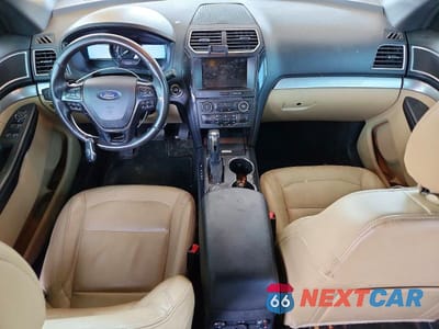 Zdjęcie 8 z 12 samochodu: 2016 FORD EXPLORER XLT VIN:1FM5K8D82GGB04386 - miniatura