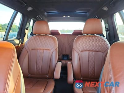 Zdjęcie 10 z 13 samochodu: 2021 BMW X7 M50I VIN:5UXCX6C09M9E15859 - miniatura