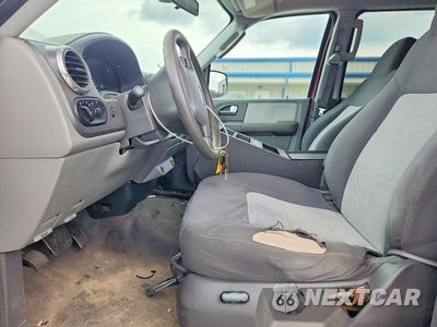 Zdjęcie 7 z 13 samochodu: 2004 FORD EXPEDITION XLT VIN:1FMPU16L14LB46160 - miniatura