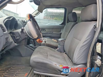 Zdjęcie 7 z 12 samochodu: 2002 NISSAN XTERRA XE-V6 VIN:5N1ED28T42C535740 - miniatura