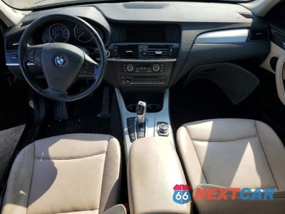 Zdjęcie 8 z 13 samochodu: 2014 BMW X3 XDRIVE28I VIN:5UXWX9C56E0D38903 - miniatura