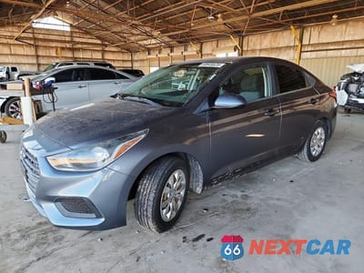 2018 HYUNDAI ACCENT SE 3KPC24A31JE015610 - główne zdjęcie licytacji z USA - miniatura