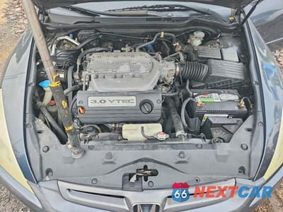 Zdjęcie 11 z 12 samochodu: 2005 HONDA ACCORD VIN:1HGCM66825A001039 - miniatura