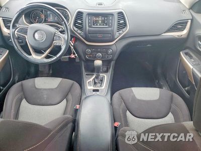 Zdjęcie 8 z 13 samochodu: 2018 JEEP CHEROKEE LATITUDE VIN:1C4PJLCB4JD596086 - miniatura