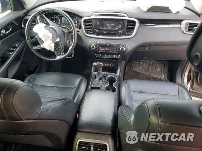 Zdjęcie 8 z 13 samochodu: 2016 KIA SORENTO EX VIN:5XYPH4A57GG183670 - miniatura