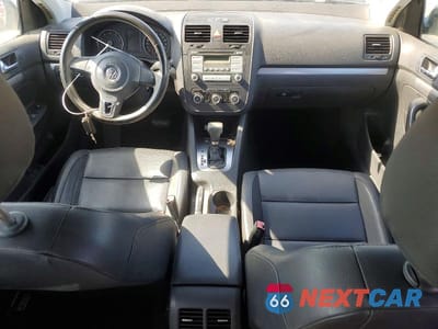 Zdjęcie 8 z 12 samochodu: 2010 VOLKSWAGEN JETTA LIMITED VIN:3VWAZ7AJ1AM104437 - miniatura