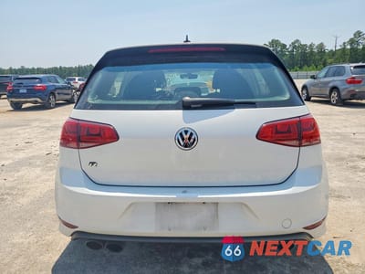 Zdjęcie 6 z 12 samochodu: 2017 VOLKSWAGEN GOLF R VIN:WVWVF7AU9HW020349 - miniatura