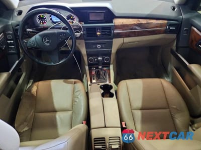 Zdjęcie 8 z 13 samochodu: 2012 MERCEDES-BENZ GLK 350 VIN:WDCGG5GB7CF748609 - miniatura