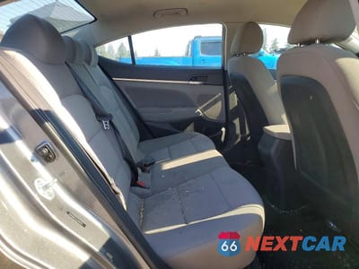 Zdjęcie 10 z 13 samochodu: 2020 HYUNDAI ELANTRA SEL VIN:5NPD84LF5LH501944 - miniatura