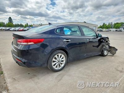 Trzecie zdjęcie samochodu z tyłu: 2018 KIA OPTIMA EX VIN:5XXGU4L37JG206853 - miniatura